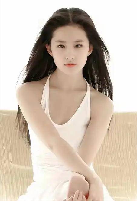 【图】中国特别美女人排行榜2025近期排名前十名分析