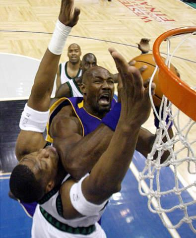 NBA赛场上十大失传绝技排行2025特别新排名前十名分析